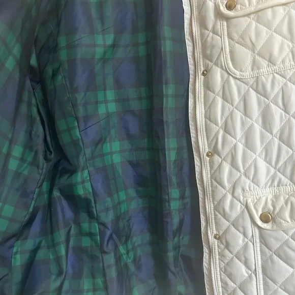 Crown & Ivy Cream Quilted Puffer Jacket with Gold Buttons - Picture 5 of 5